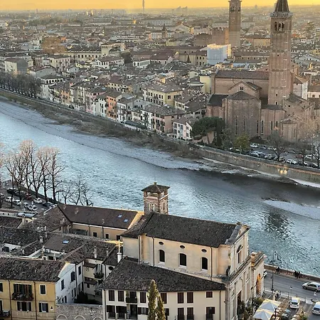 Appartamento Primavera Al Teatro