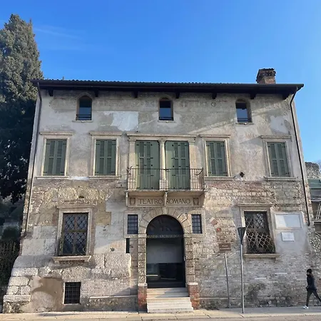 Appartamento Primavera Al Teatro Verona